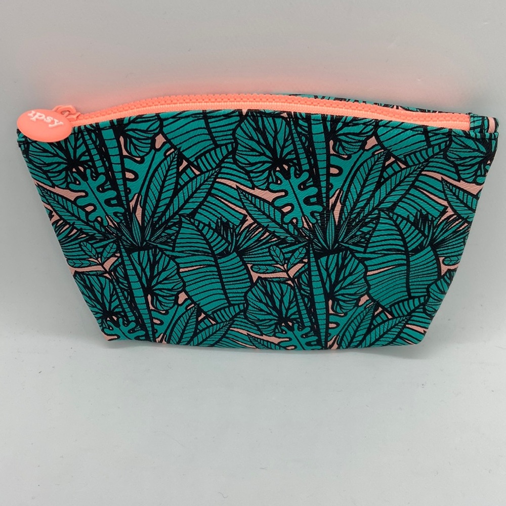 💄3 for $20 💄Ipsy Cosmetic Tropical Print Cosmetic / Accessories Bag